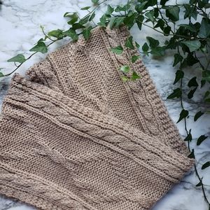 Beige Eddie Bauer Circle Scarf